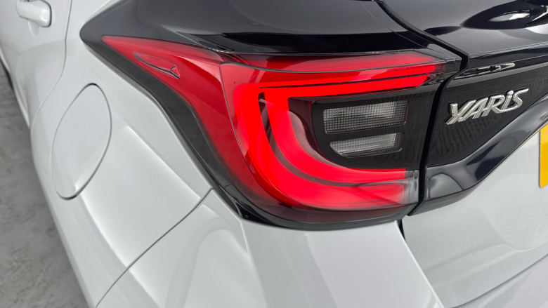 Toyota Yaris 1.5 Hybrid GR Sport 5dr CVT Hybrid Hatchback